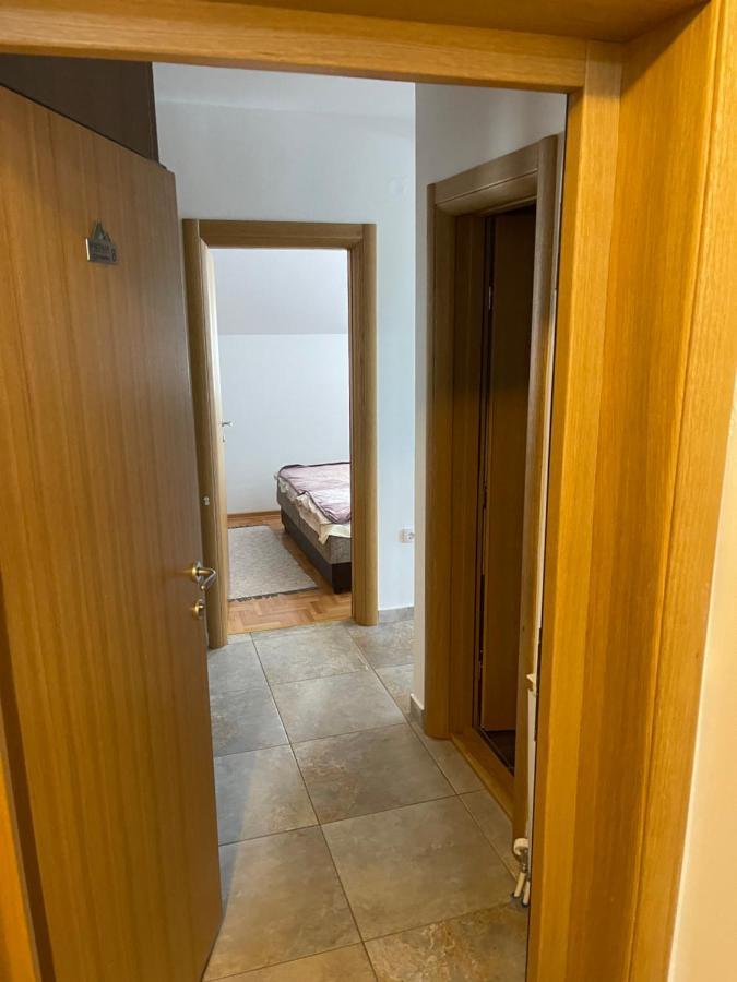 Zlatiborski Konaci, K15-8 Apartment